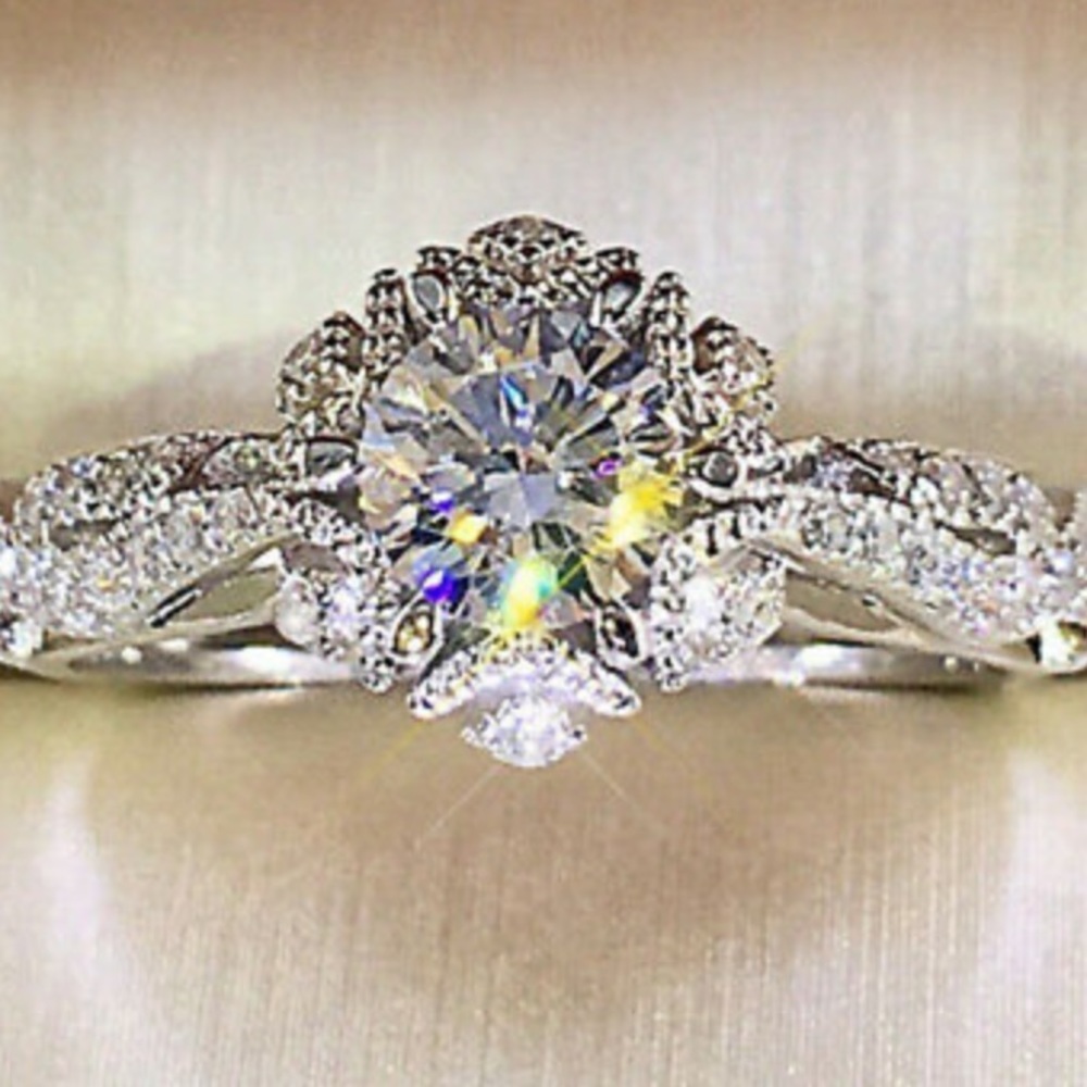 NEW 925 Sterling Silver Wedding Ring - Picture 8 of 9